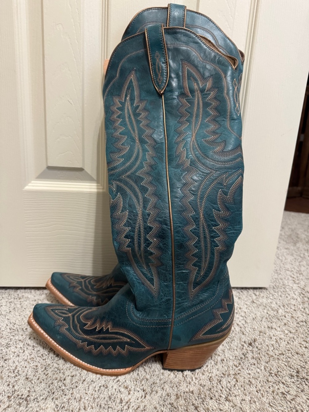 Ariat Teal Embroidered Western Cowboy Boots - Women's Teal Leather